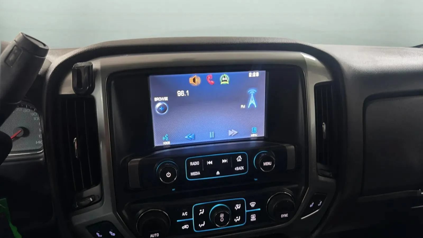 Used 2014 Chevrolet Silverado 1500 LT w/ All Star Edition AWD/4WD image 13
