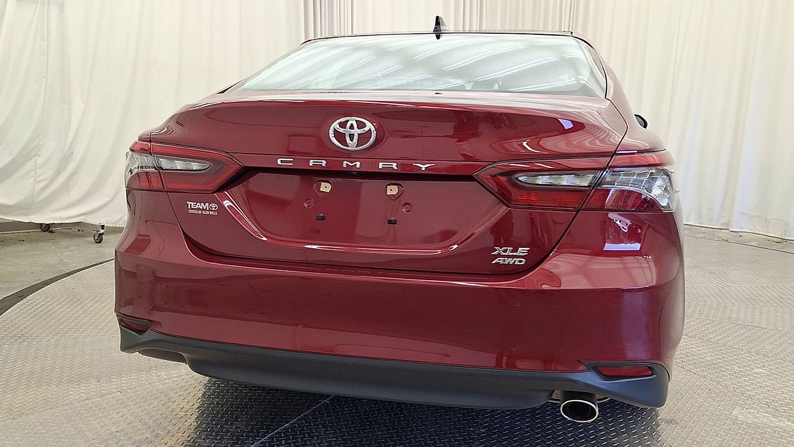 Certified 2021 Toyota Camry XLE AWD/4WD image 4