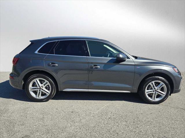 Used 2023 Audi Q5 e Prestige w/ Prestige Package image 2