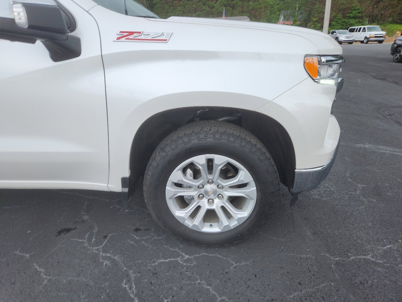 Used 2022 Chevrolet Silverado 1500 LTZ image 14