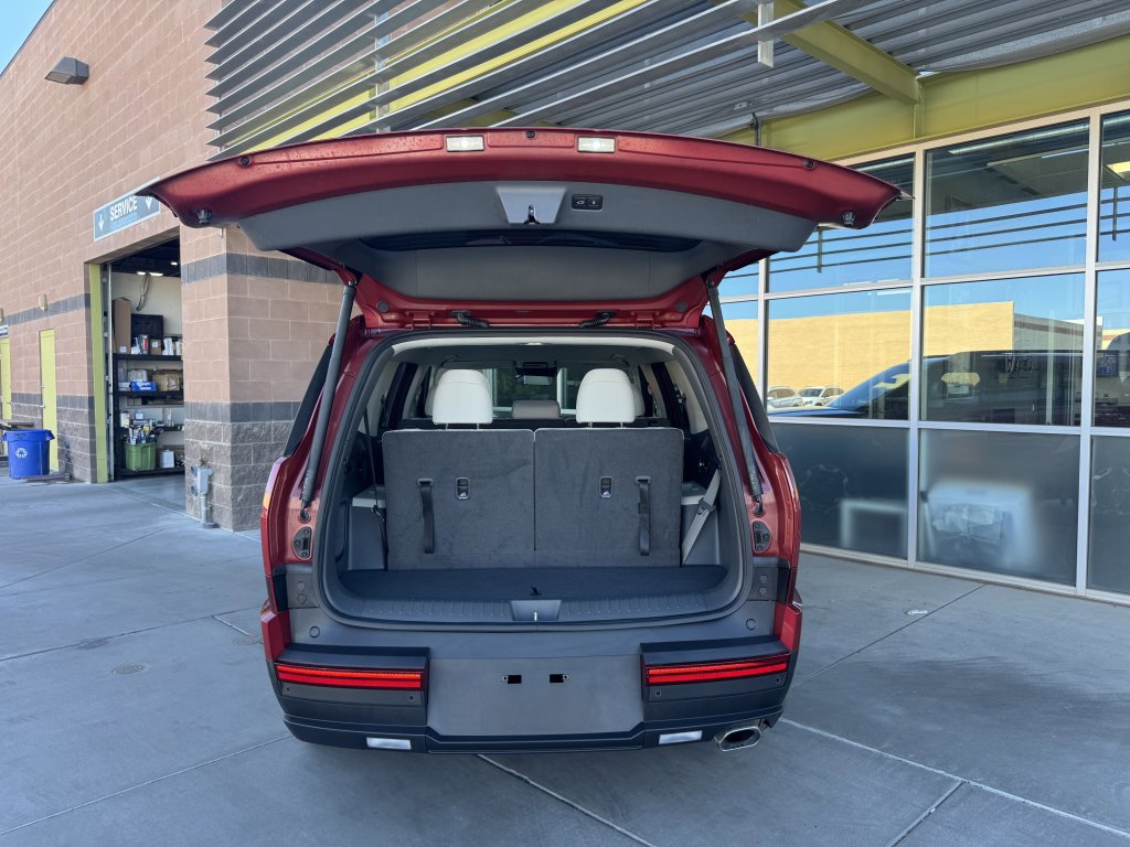 Used 2024 Hyundai Santa Fe SEL image 38