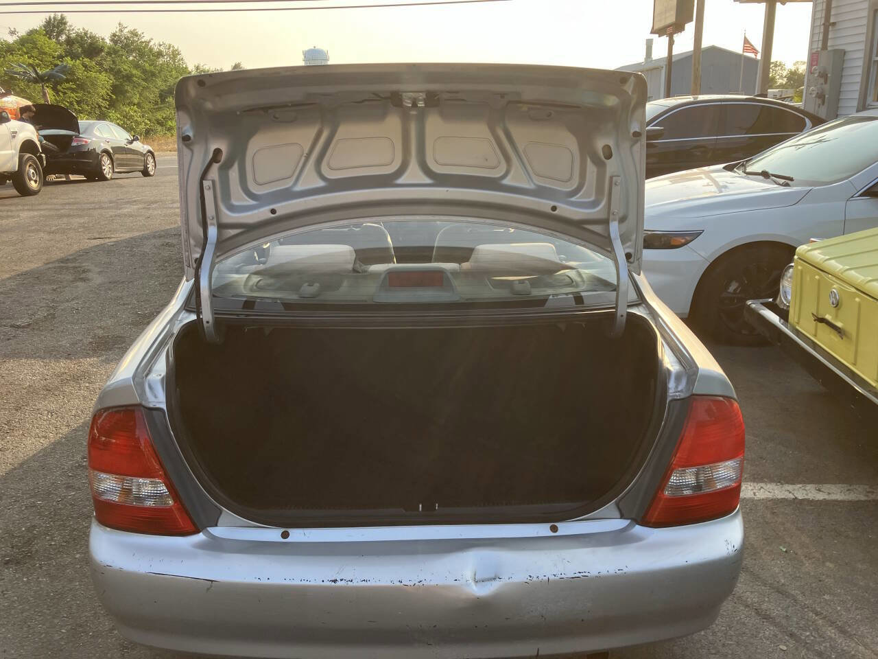 Used 2000 MAZDA Protege ES image 19
