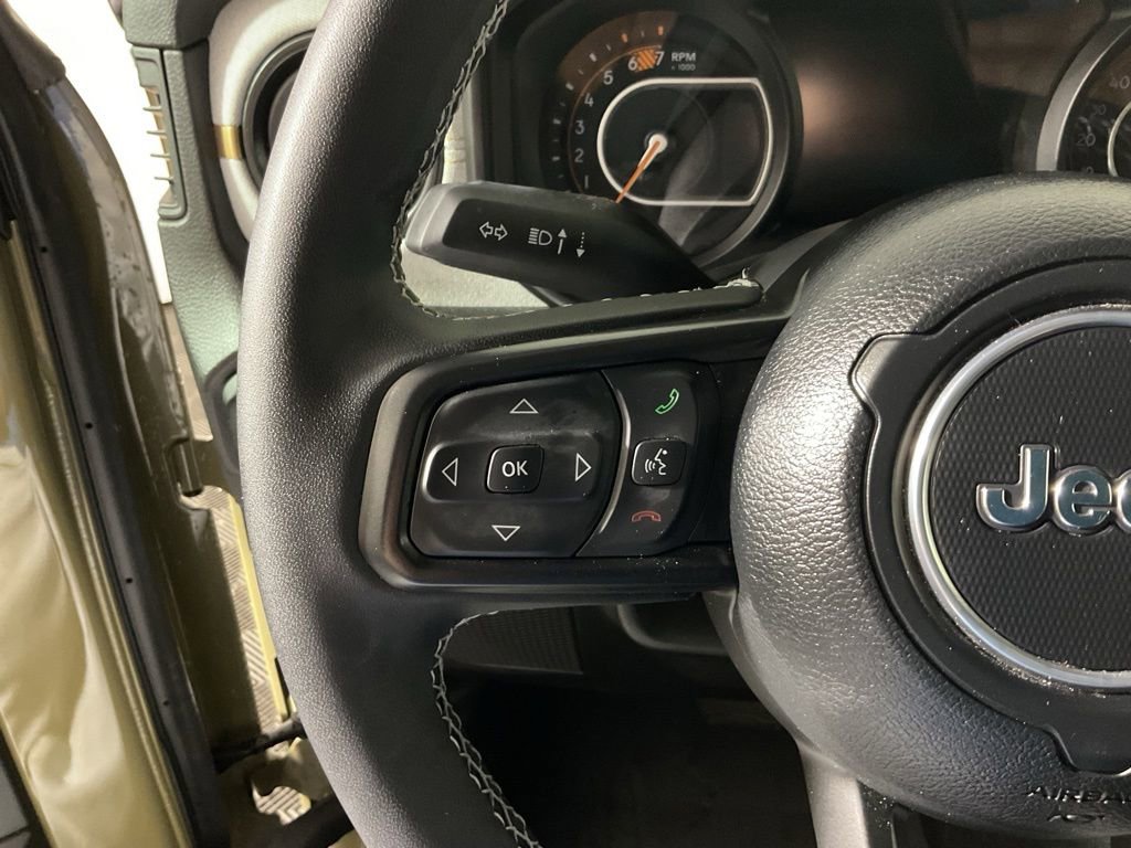 Used 2025 Jeep Wrangler Unlimited Sport AWD/4WD image 26
