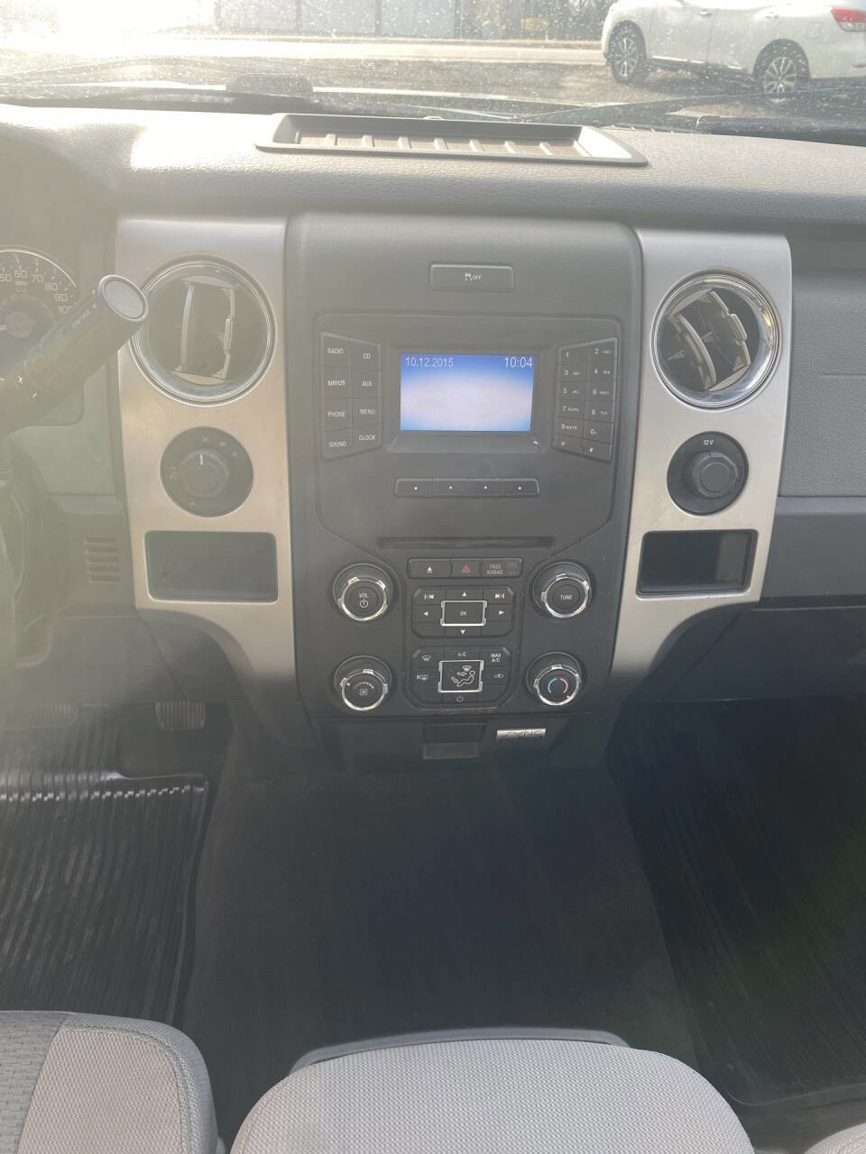 Used 2014 Ford F150 XLT w/ XLT Convenience Package image 10