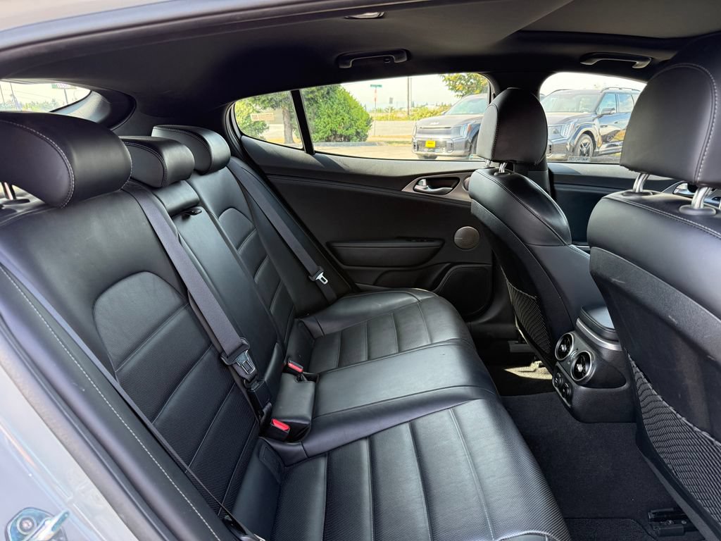 Used 2020 Kia Stinger GT2 AWD/4WD image 14
