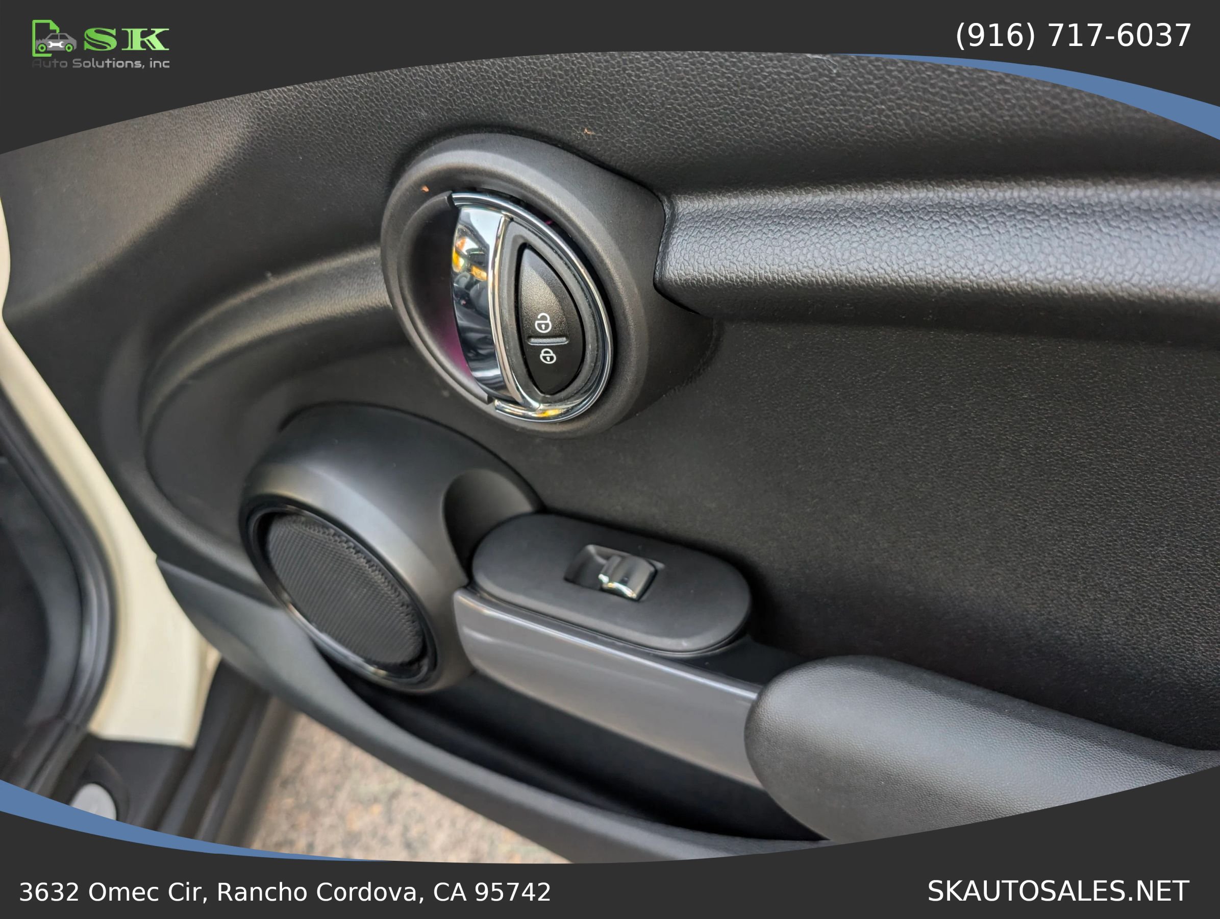 Used 2014 MINI Cooper 2-Door Hardtop FWD image 34