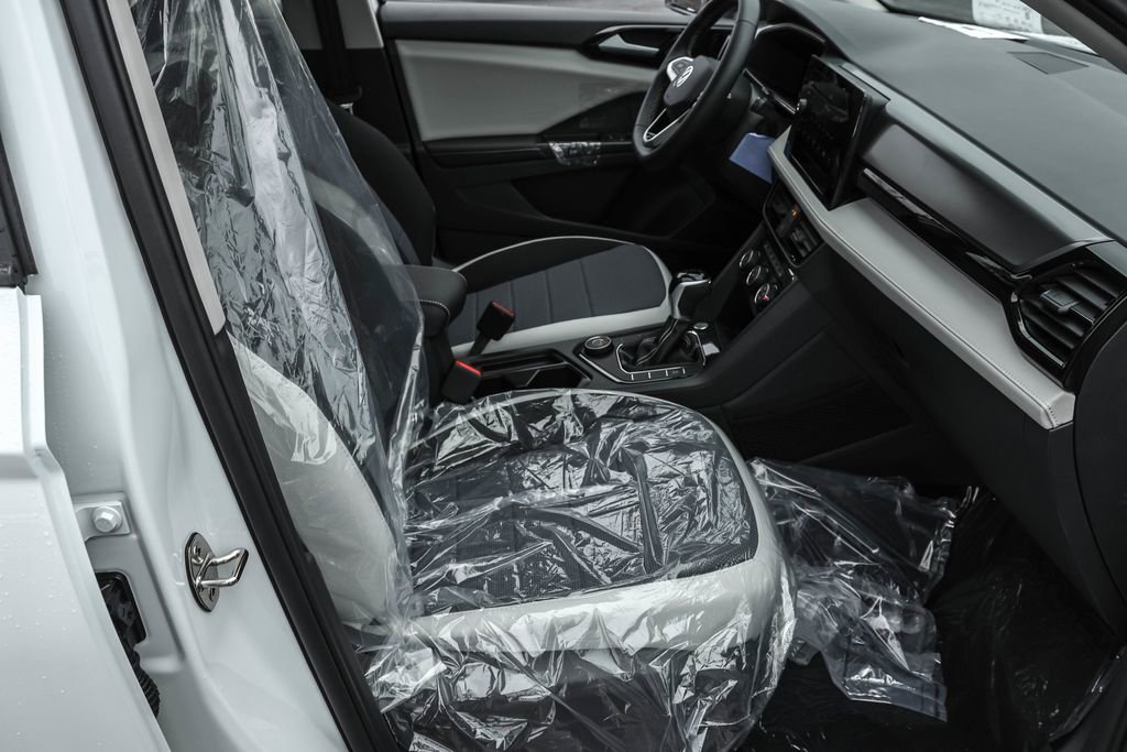 New 2026 Volkswagen Taos S image 38