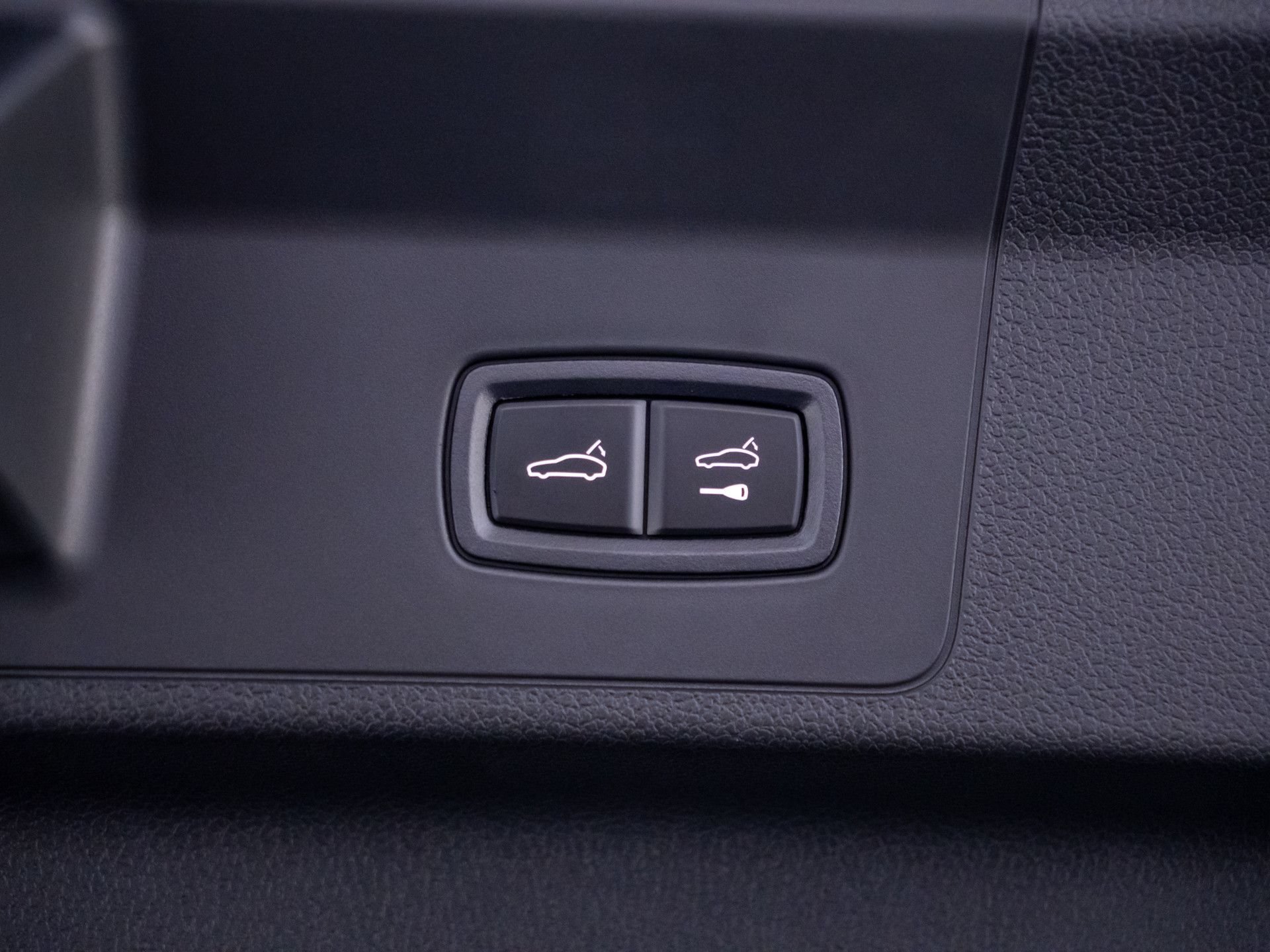 New 2026 Porsche Panamera 4 AWD/4WD image 31