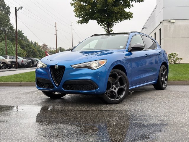 Used 2023 Alfa Romeo Stelvio Estrema
