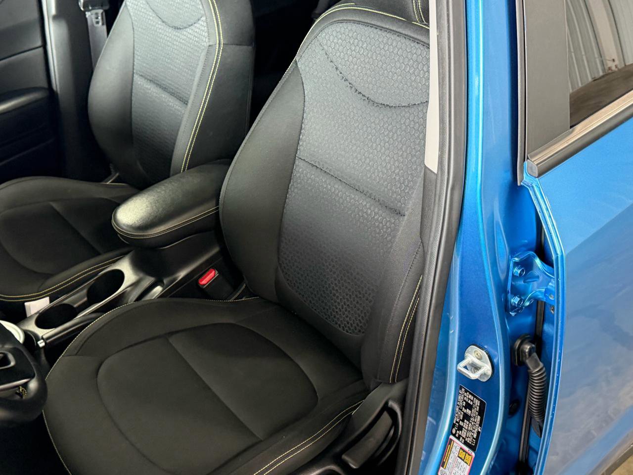 Used 2016 Kia Soul + w/ Designer's Package FWD image 6
