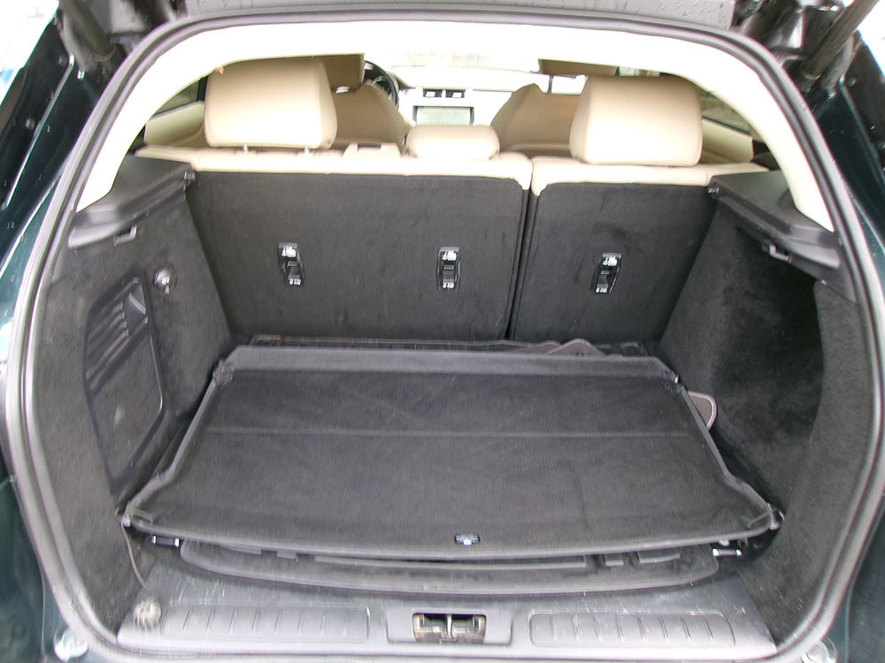 Used 2017 Land Rover Range Rover Evoque SE image 9