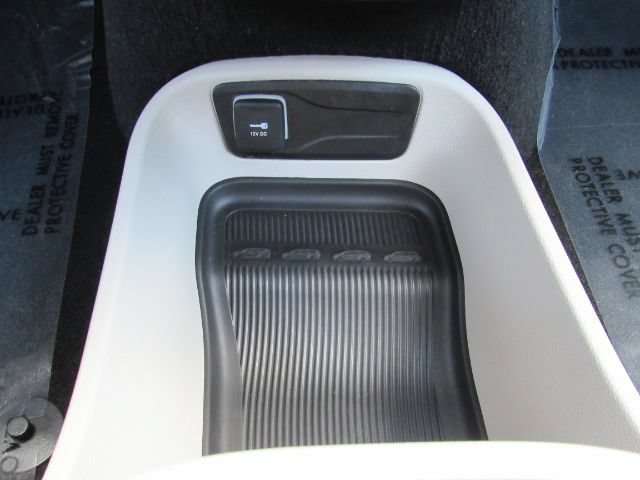 Used 2024 Chrysler Pacifica Touring-L FWD image 52