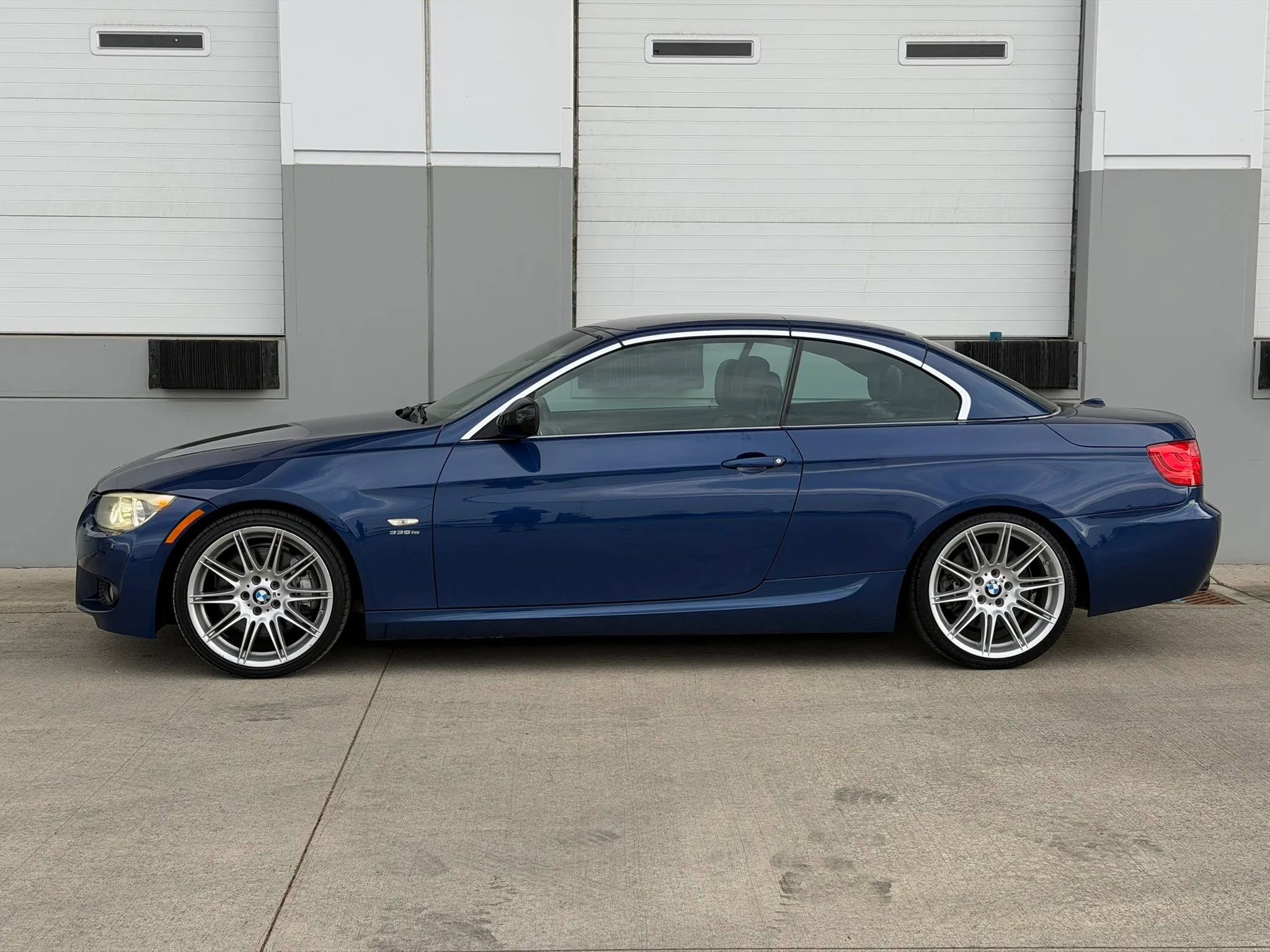 Used 2011 BMW 335is Convertible image 2