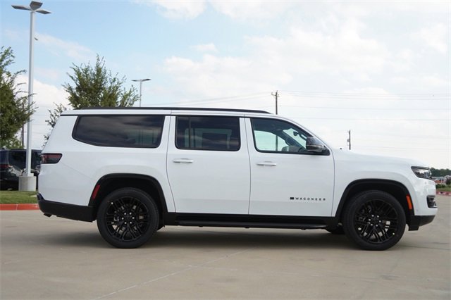 New 2025 Jeep Wagoneer L Series II image 10