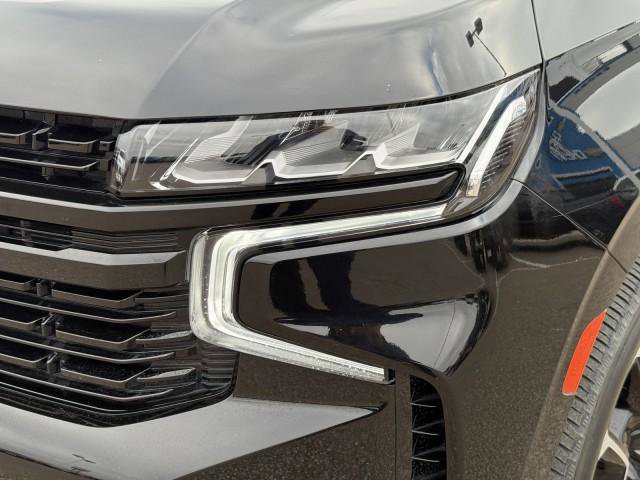 Used 2023 Chevrolet Suburban RST w/ Luxury Package image 15