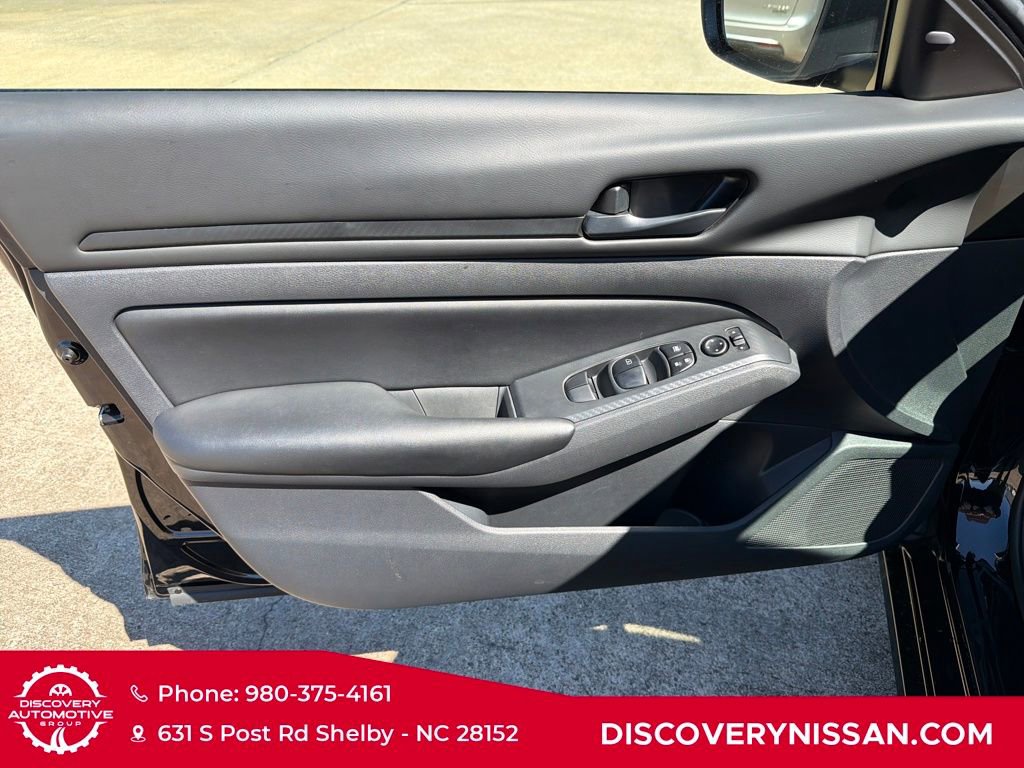 Certified 2025 Nissan Altima 2.5 S image 10