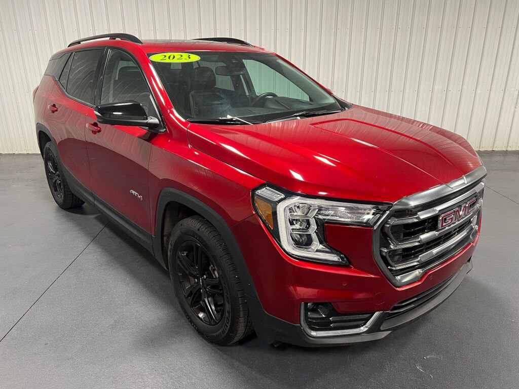 Used 2023 GMC Terrain AT4 w/ Infotainment Package II image 21