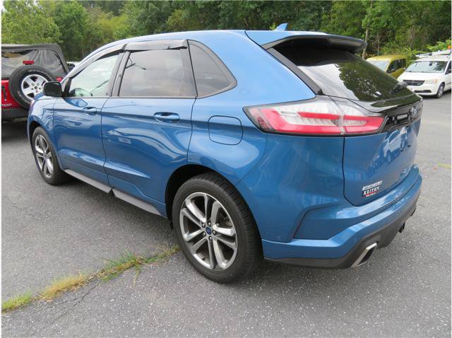 Used 2019 Ford Edge ST w/ Equipment Group 401A AWD/4WD image 2