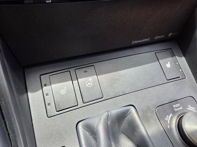 Used 2025 Lexus IS 350 F Sport RWD image 28