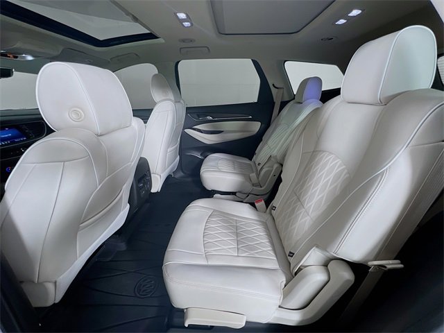 Used 2023 Buick Enclave Avenir w/ Avenir Technology Package image 24