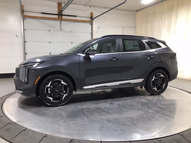 New 2026 Kia Sportage EX w/ EX Panorama Roof Package FWD image 4
