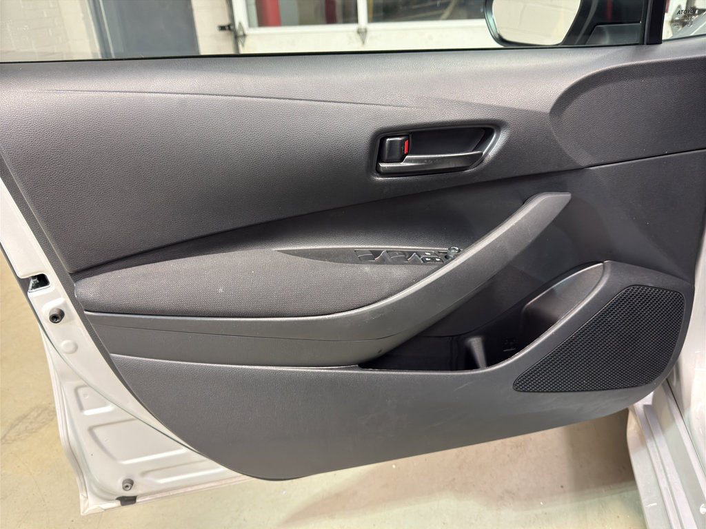 Used 2023 Toyota Corolla LE image 13