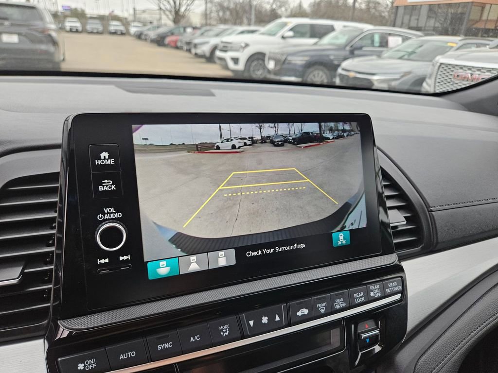 Used 2025 Honda Odyssey Sport-L image 22