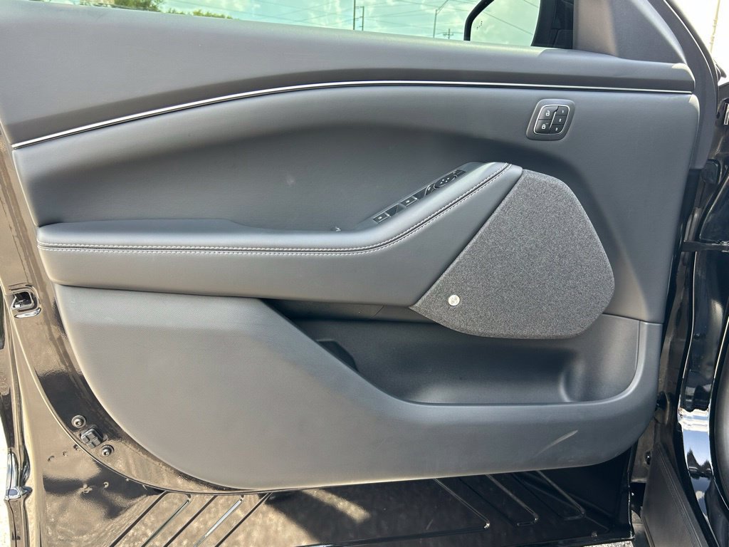 Used 2023 Ford Mustang Mach-E Premium RWD image 18