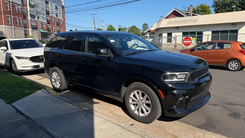 Used 2025 Dodge Durango GT RWD image 4