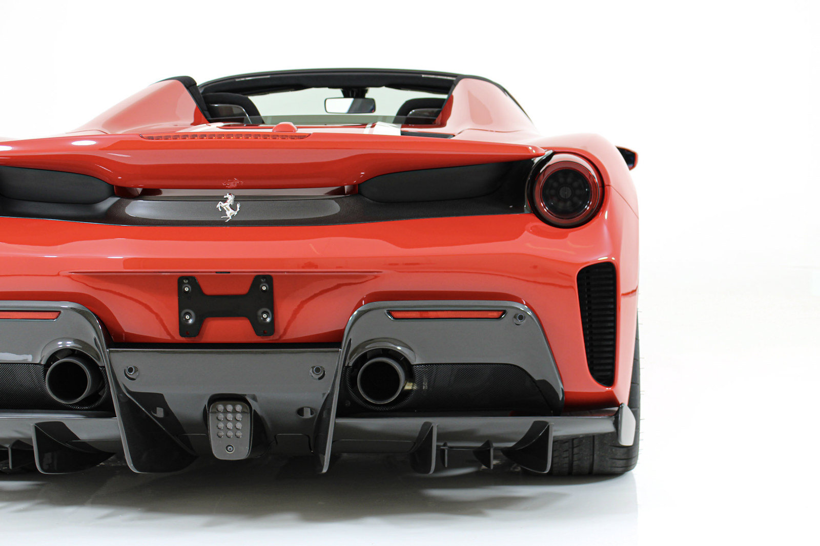 Certified 2019 Ferrari 488 Pista Spider RWD image 28