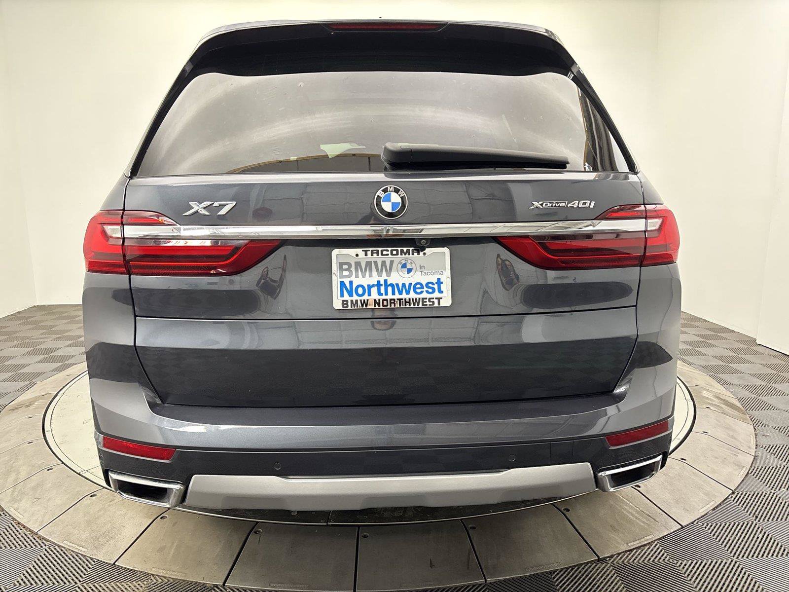Used 2019 BMW X7 xDrive40i w/ Premium Package AWD/4WD image 3