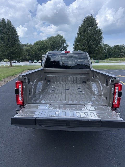New 2026 Ford F250 Lariat image 3