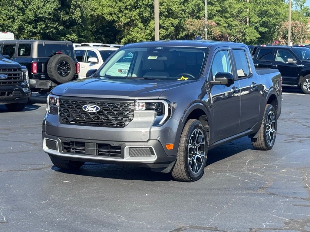 New 2026 Ford Maverick Lariat w/ 4K Tow Package AWD/4WD video 2