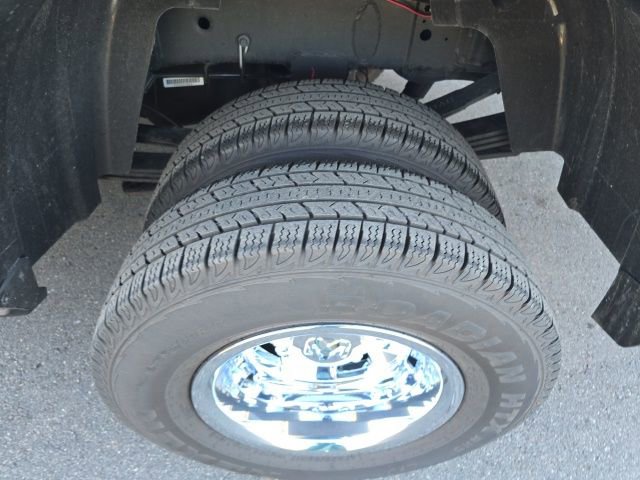 Used 2024 RAM 3500 Tradesman w/ Chrome Appearance Group image 8