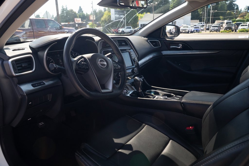 Used 2023 Nissan Maxima SV w/ Floor Mat Group image 20