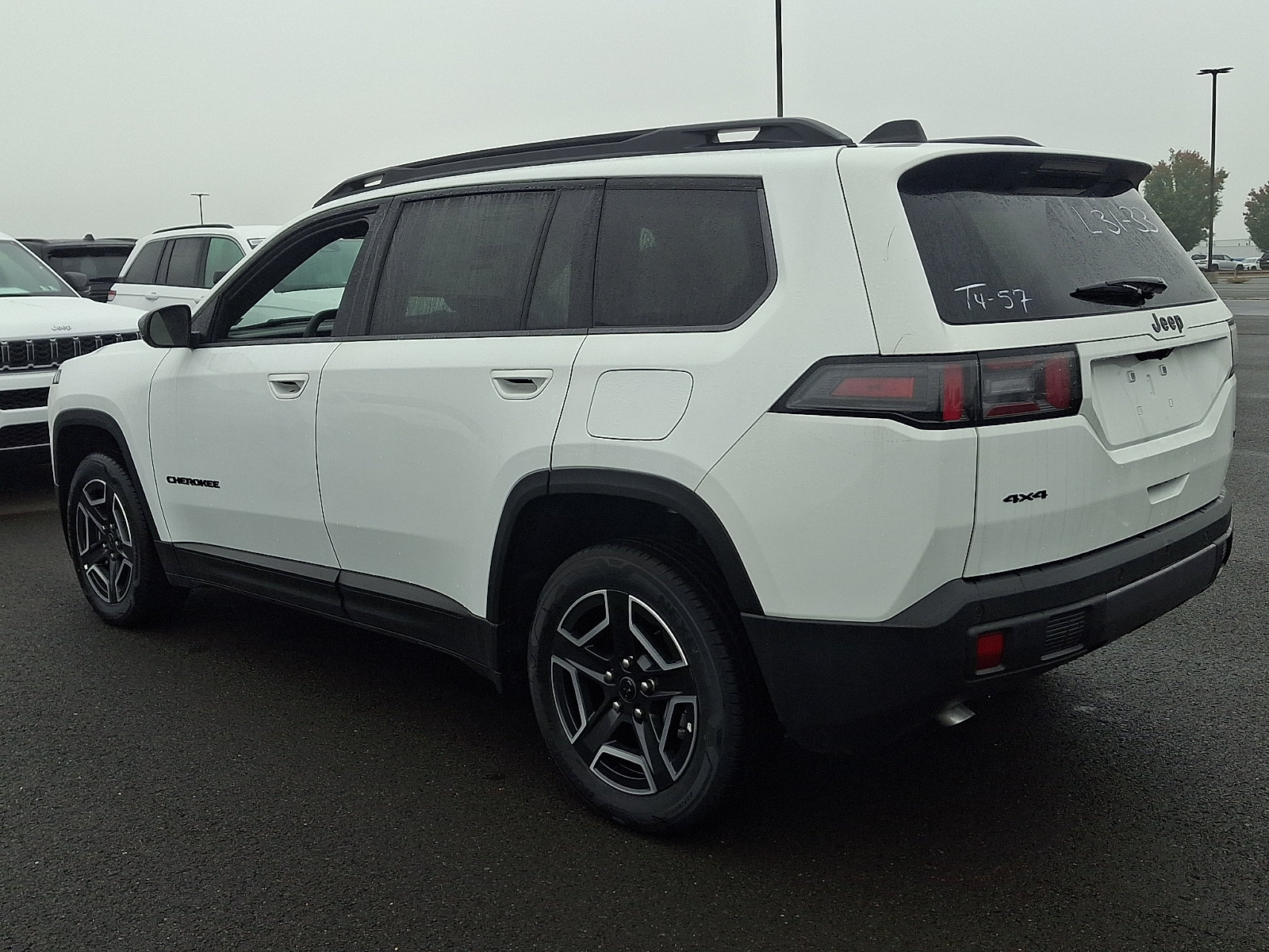 New 2026 Jeep Cherokee Laredo AWD/4WD image 3