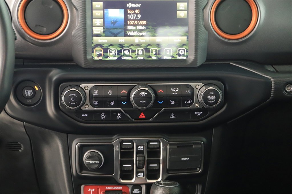 Used 2023 Jeep Gladiator Mojave w/ Cold Weather Group image 20