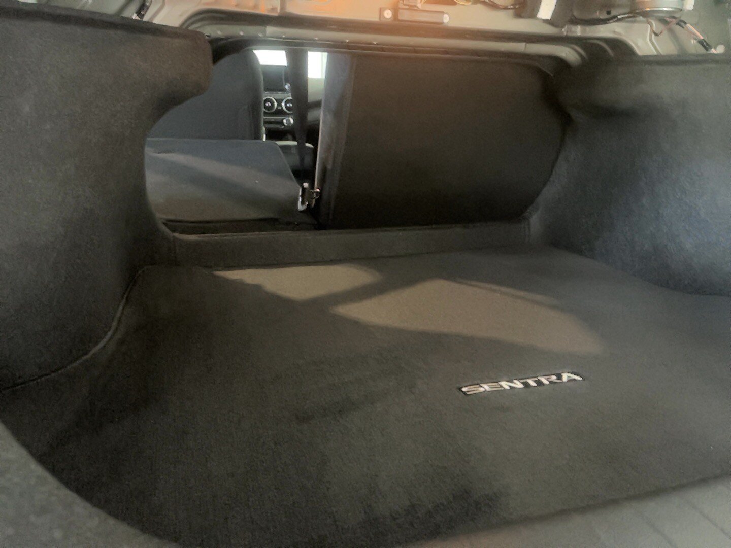 Used 2025 Nissan Sentra SV FWD image 16