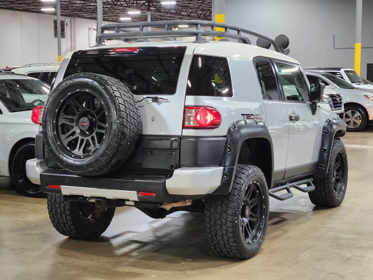Used 2008 Toyota FJ Cruiser 4WD image 8