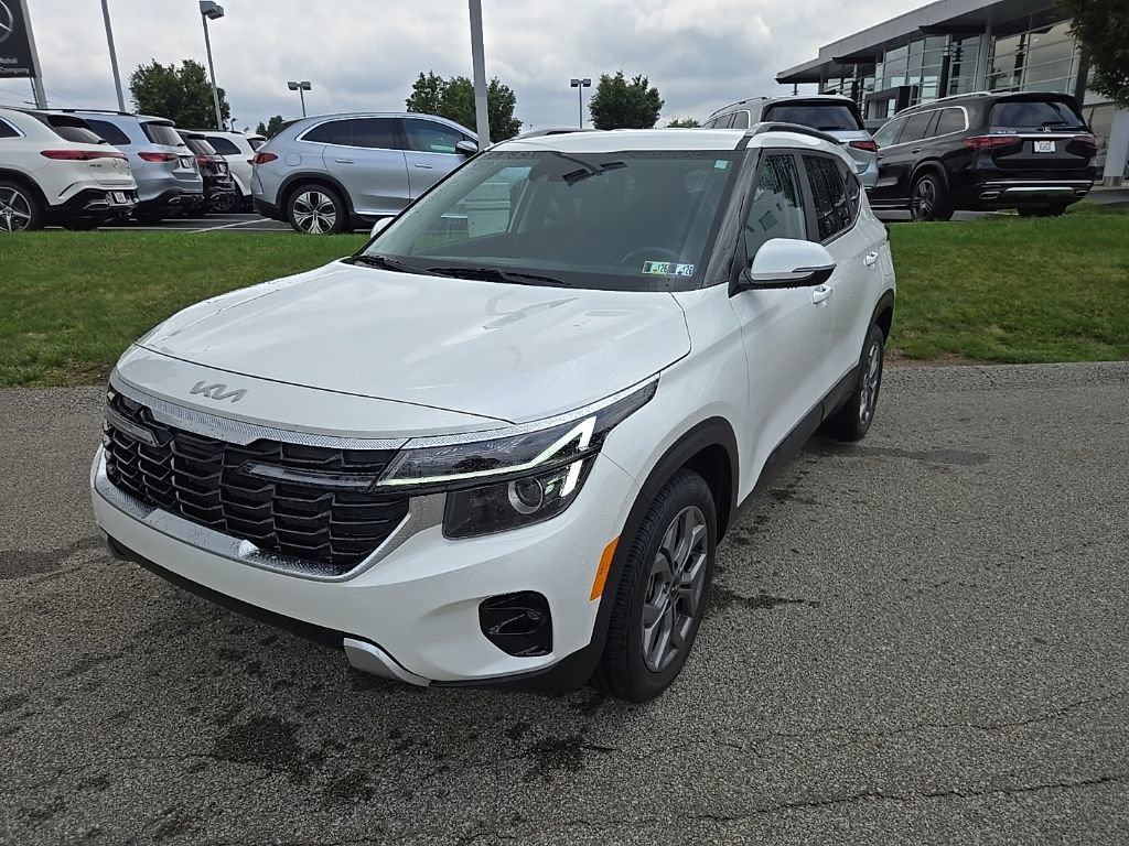 Certified 2024 Kia Seltos S AWD/4WD image 11
