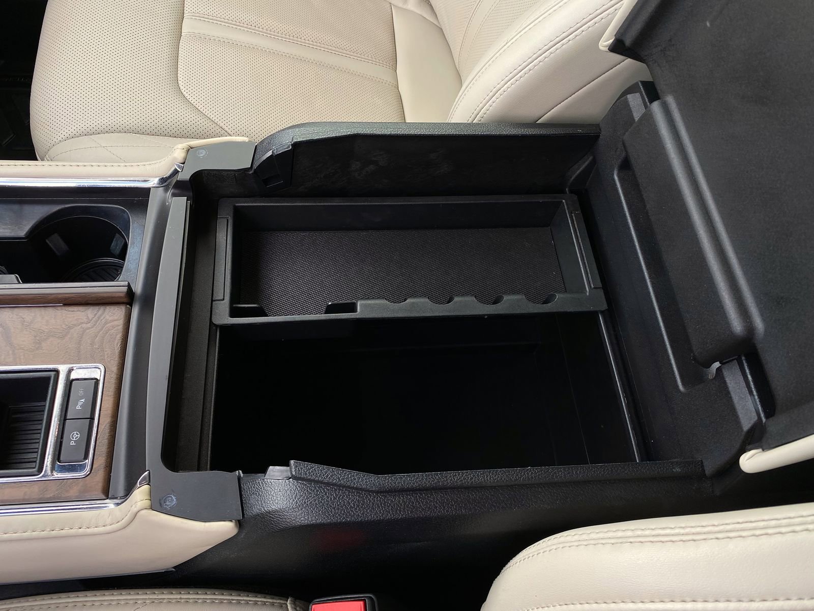 Used 2020 Ford Expedition Platinum image 20