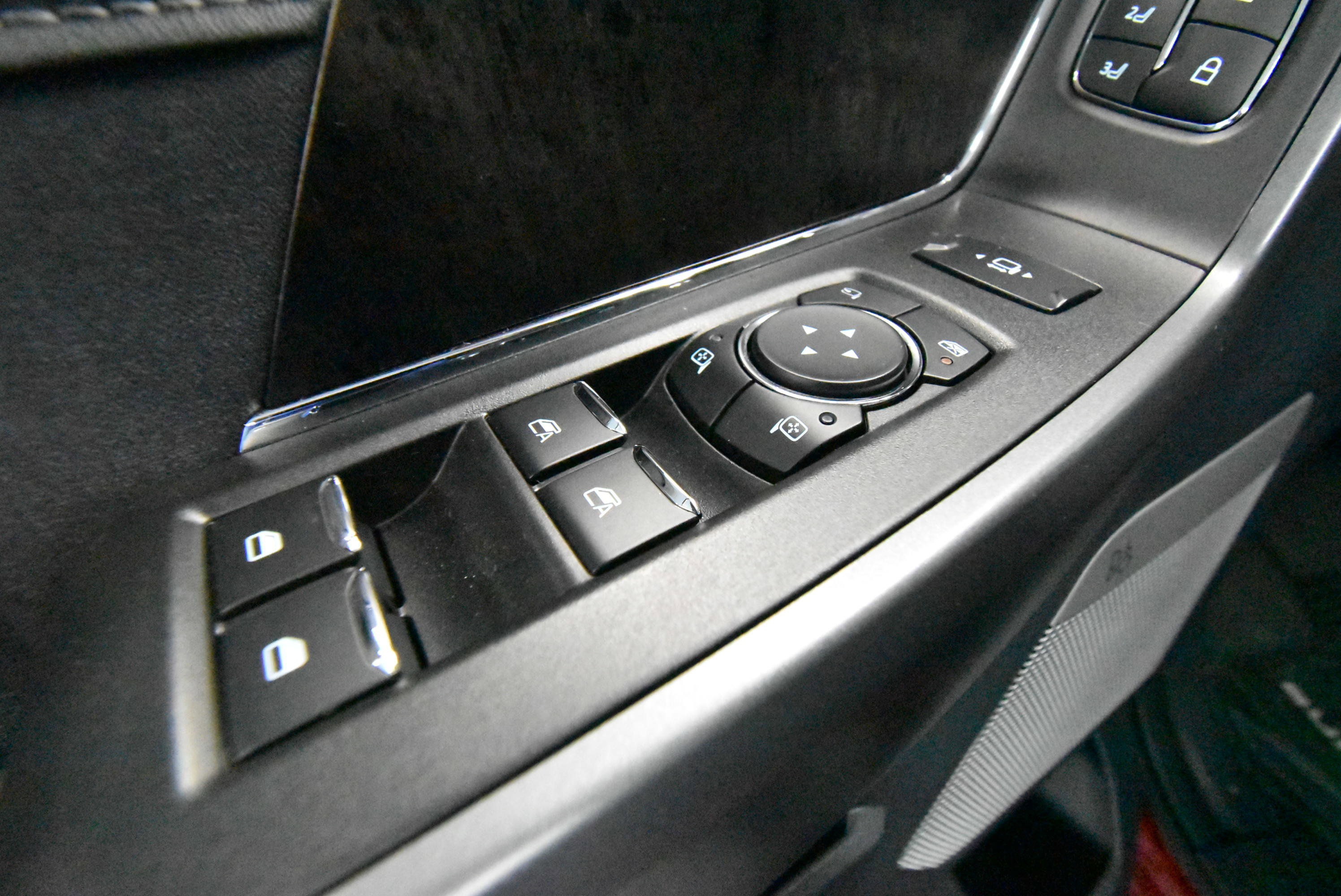 New 2025 Ford F350 Lariat w/ Lariat Ultimate Package image 4