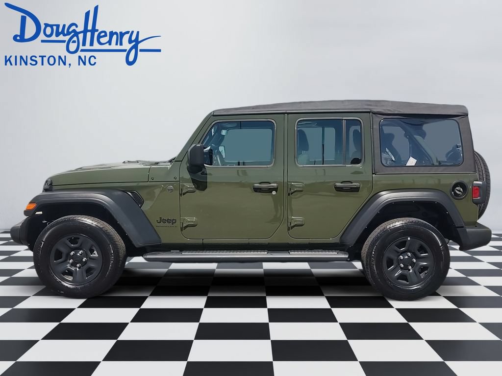 Used 2023 Jeep Wrangler Unlimited Sport AWD/4WD image 2
