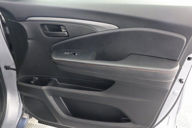 Used 2023 Honda Passport TrailSport image 29