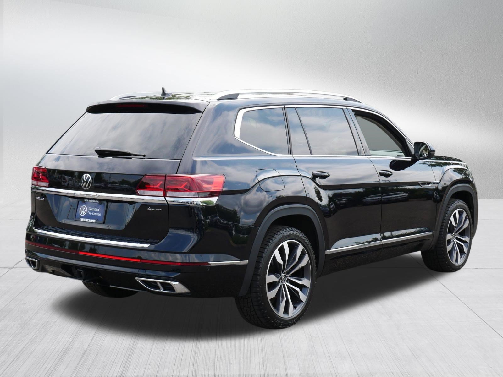 Certified 2023 Volkswagen Atlas SEL Premium AWD/4WD image 7