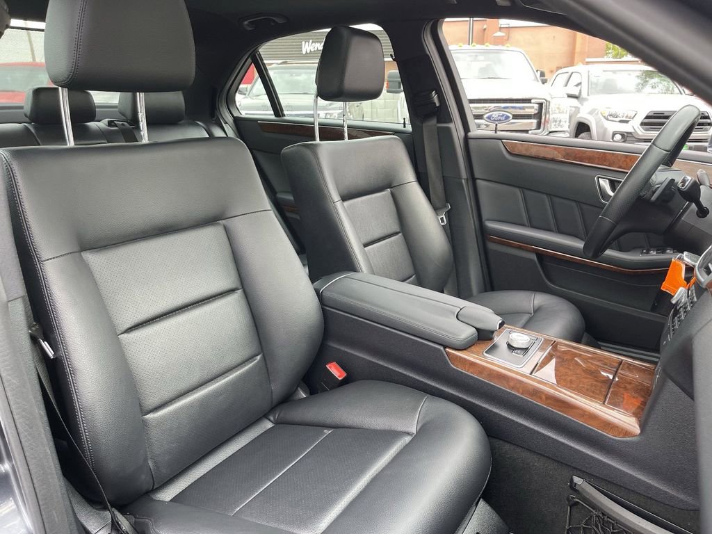 Used 2012 Mercedes-Benz E 350 4MATIC Sedan image 12