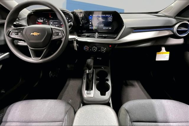 New 2026 Chevrolet Trax LS w/ LS Convenience Package FWD image 5