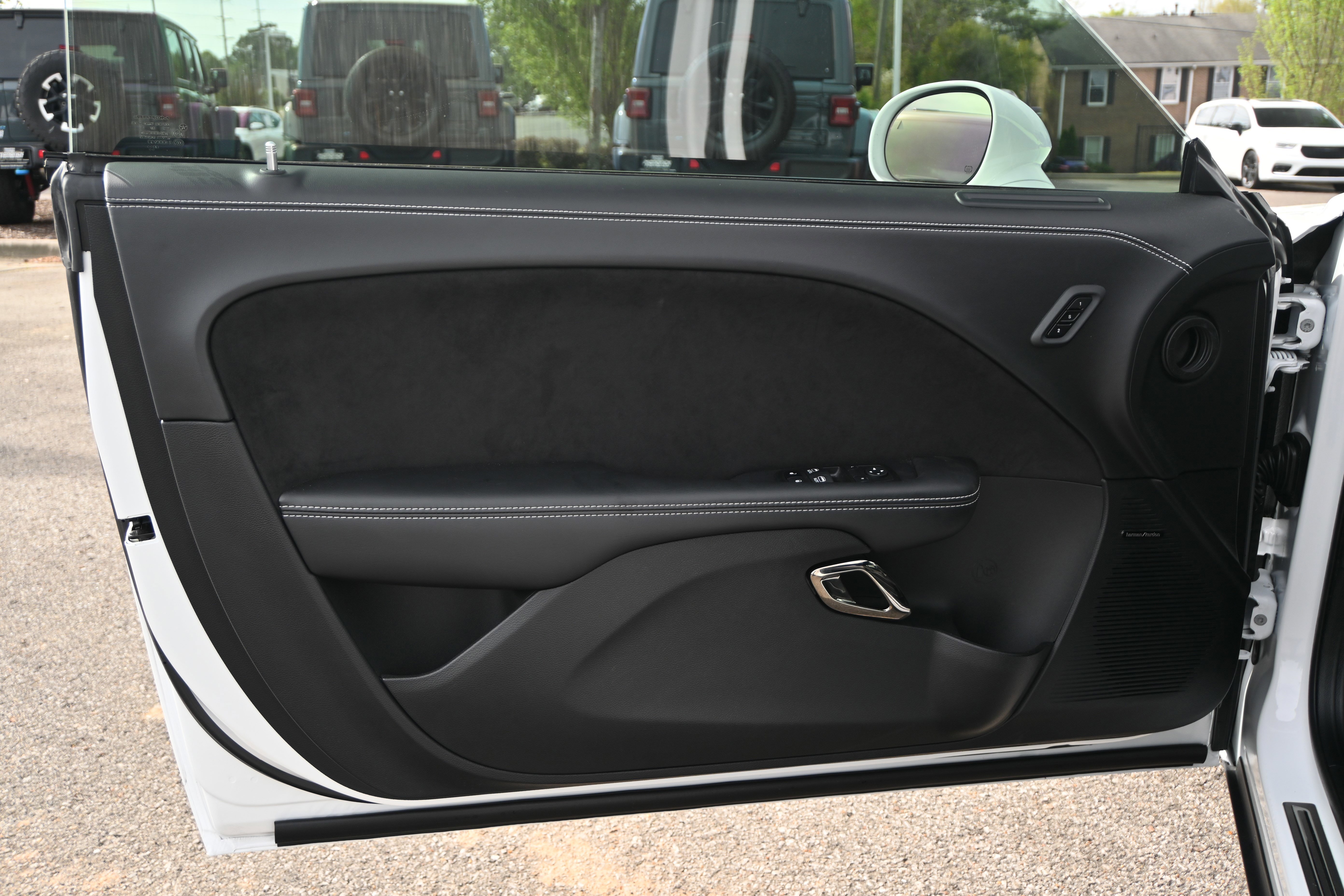 Used 2023 Dodge Challenger SRT Hellcat RWD image 14