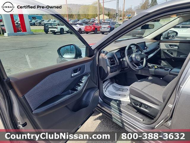 Certified 2023 Nissan Rogue SV AWD/4WD image 10