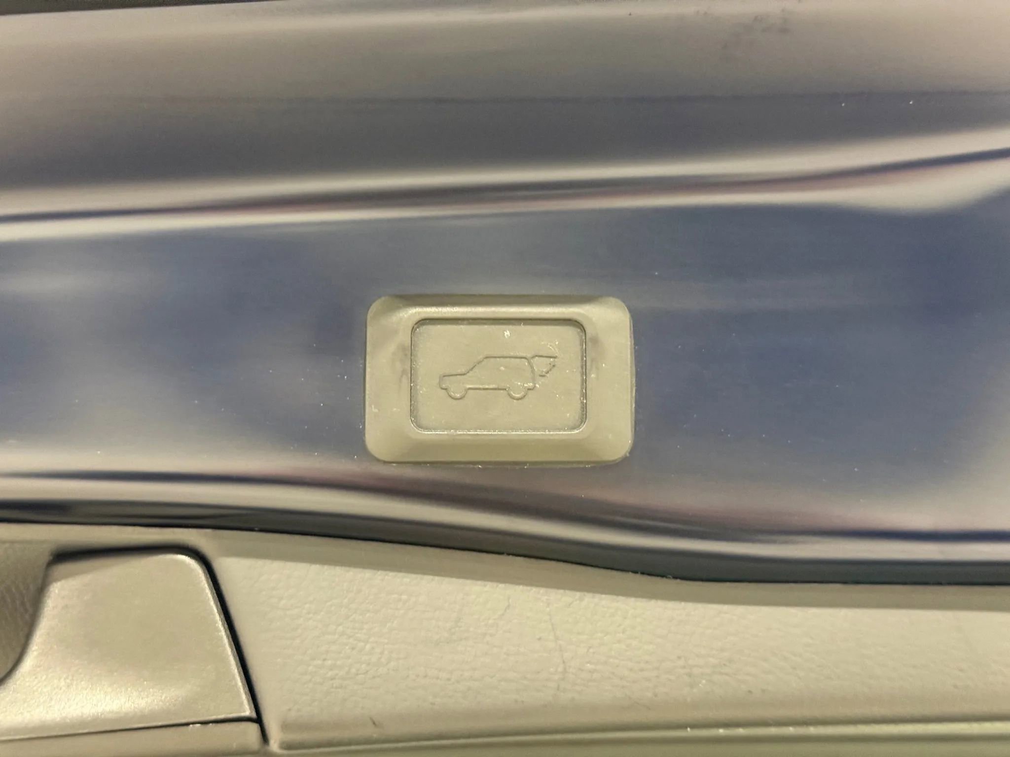 Used 2022 Toyota RAV4 XLE w/ Convenience Package image 68